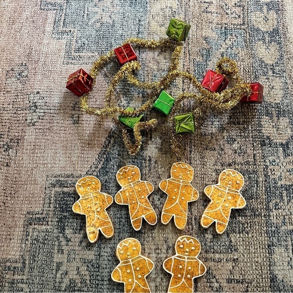 Vintage Christmas Ornaments - Picture 3 of 3